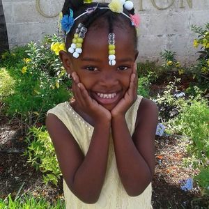 Meet your Posher, Cecilia